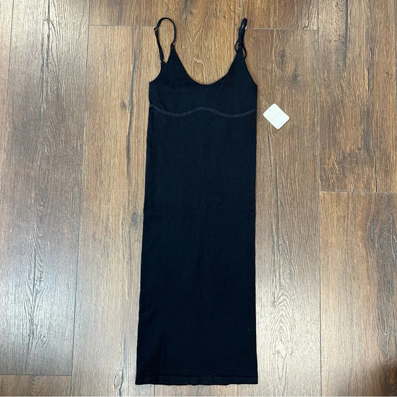 🆕 Intimately free people Tea Length Seamless Slip SZ XS/S - Picture 2 of 6